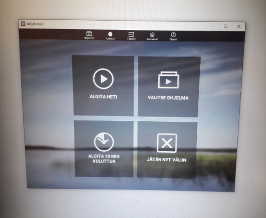 Taukojumppaohjelma verkossa.